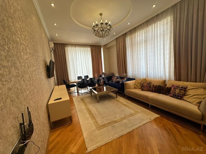 Сдаётся 2-комн. новостройка 78 м², м. Элмляр Академиясы, photo 3 from 18