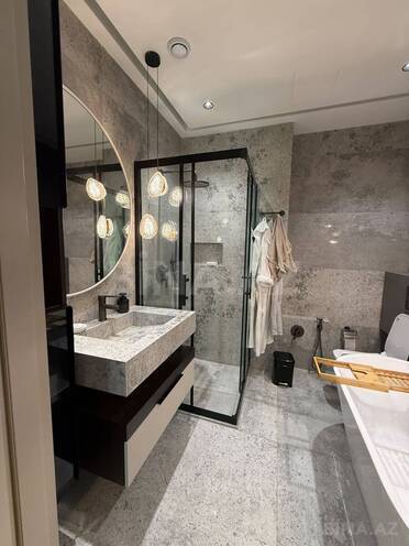 Сдаётся 3-комн. новостройка 120 м², м. Элмляр Академиясы, photo 13 from 22