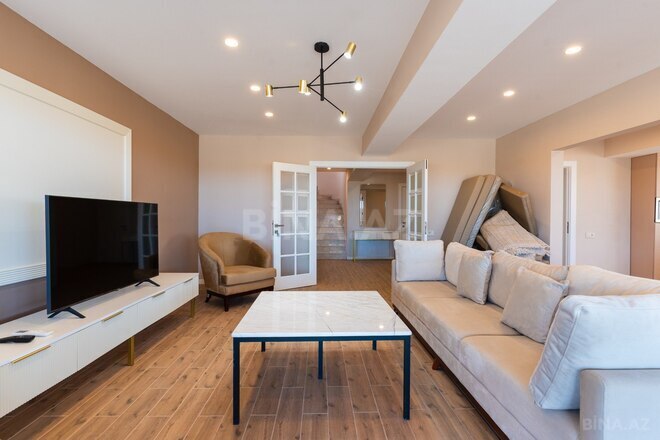 İcarəyə verilir 4 otaqlı həyət evi/bağ evi 370 m², Şüvəlan q., photo 5 from 30