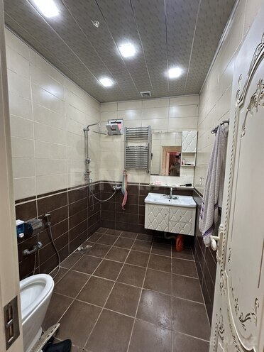 Satılır 6 otaqlı həyət evi/bağ evi 240 m², Yeni Ramana q., photo 21 from 32
