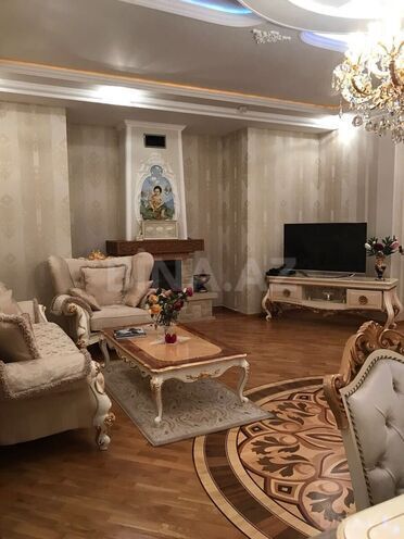 Продаётся 7-комн. дом/дача 750 м², м. Автовокзал, photo 4 from 15