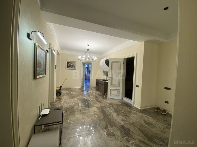 Satılır 4 otaqlı yeni tikili 198 m², 28 May m., photo 20 from 26