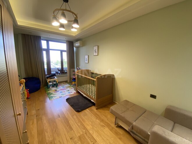 Satılır 4 otaqlı yeni tikili 198 m², 28 May m., photo 14 from 26