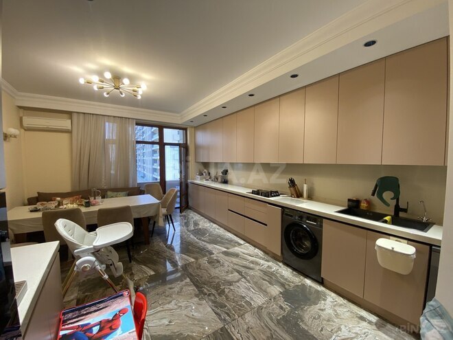 Satılır 4 otaqlı yeni tikili 198 m², 28 May m., photo 7 from 26