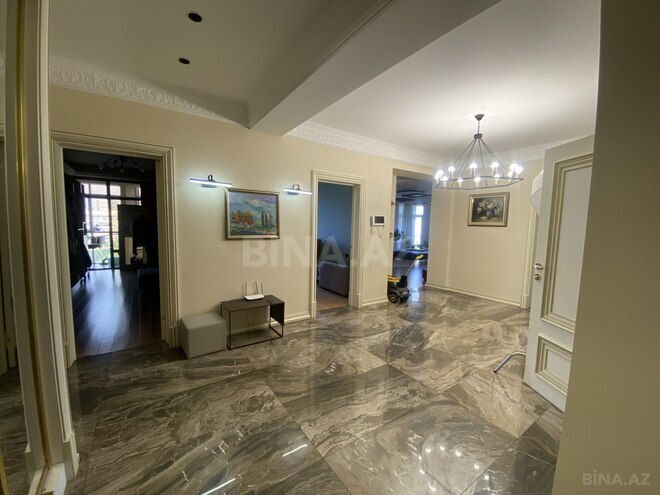 Satılır 4 otaqlı yeni tikili 198 m², 28 May m., photo 19 from 26