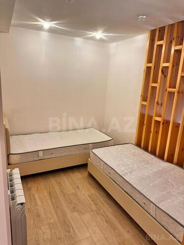 Сдаётся 3-комн. вторичка 54 м², м. Сахил, photo 8 from 11