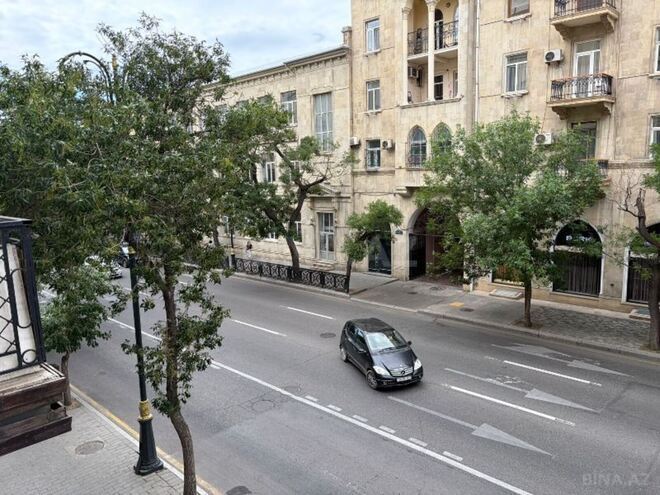 Satılır 1 otaqlı köhnə tikili 38 m², Sahil m., photo 21 from 22
