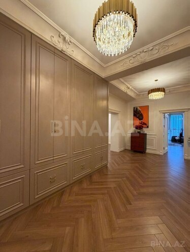 Продаётся 3-комн. новостройка 180 м², м. Низами, photo 7 from 27