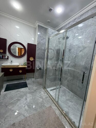 Продаётся 3-комн. новостройка 180 м², м. Низами, photo 16 from 27