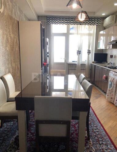 Satılır 4 otaqlı yeni tikili 197 m², Memar Əcəmi m., photo 10 from 25
