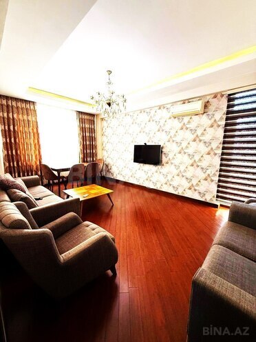 Сдаётся 2-комн. новостройка 85 м², м. Гянджлик, photo 1 from 12