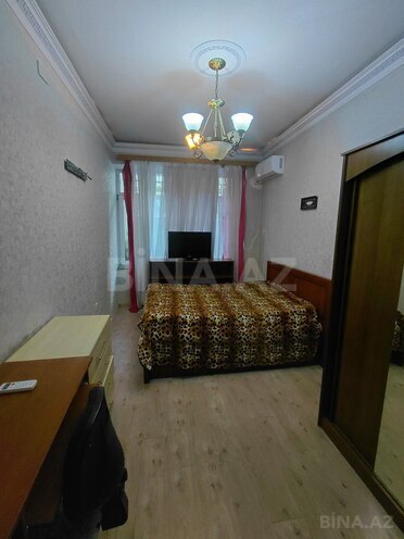 Продаётся 3-комн. вторичка 75 м², м. Шах Исмаил Хатаи, photo 8 from 15