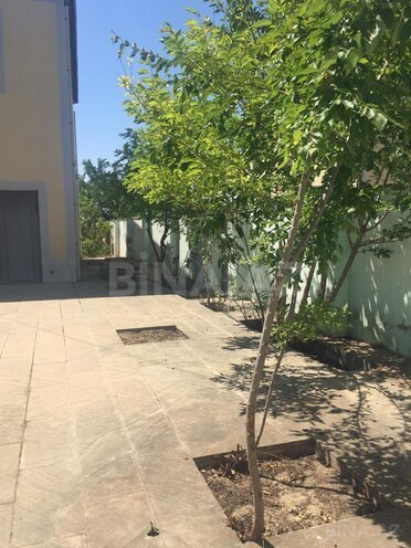 Satılır 5 otaqlı həyət evi/bağ evi 200 m², Novxanı q., photo 1 from 27