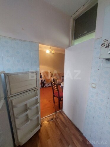 Satılır 2 otaqlı köhnə tikili 34 m², 8 Noyabr m., photo 10 from 14
