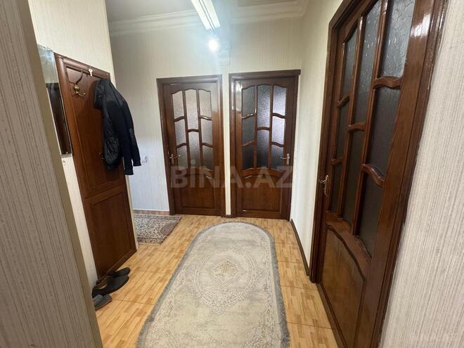 Продаётся 4-комн. вторичка 100 м², м. Нефтчиляр, photo 7 from 20