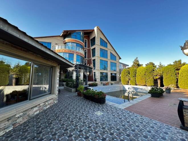 Satılır 10 otaqlı həyət evi/bağ evi 1 700 m², Şıxov q., photo 1 from 32