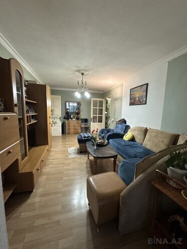 Продаётся 3-комн. вторичка 70 м², м. Гянджлик, photo 1 from 20
