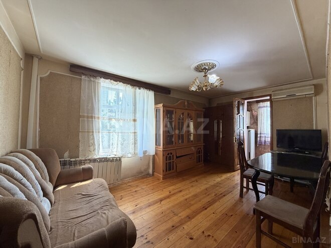 Satılır 1 otaqlı köhnə tikili 35 m², Bakıxanov q., photo 1 from 14