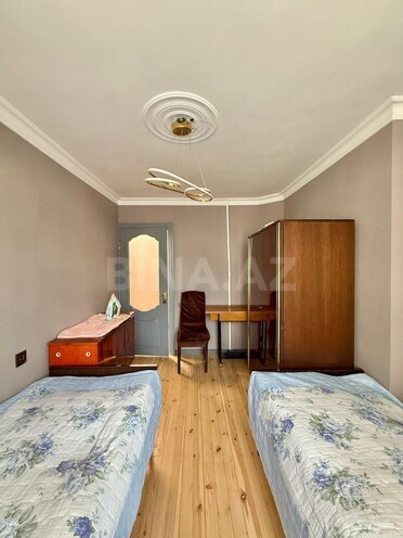Продаётся 3-комн. вторичка 100 м², Наримановский  р., photo 11 from 17