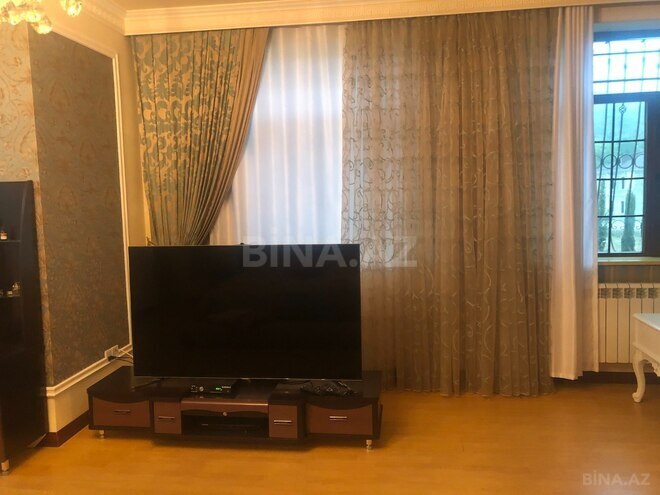 Продаётся 8-комн. дом/дача 430 м², photo 7 from 27