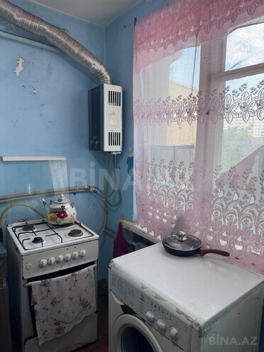 Продаётся 1-комн. вторичка 40 м², м. Нефтчиляр, photo 6 from 11