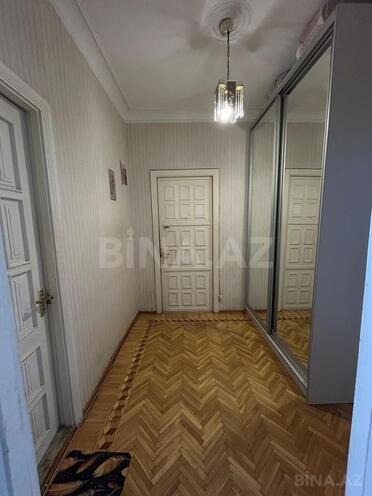 Продаётся 3-комн. вторичка 65 м², м. 20 января, photo 17 from 21
