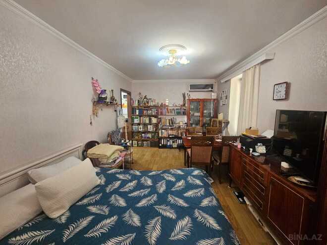 Satılır 1 otaqlı köhnə tikili 35 m², Şah İsmayıl Xətai m., photo 1 from 15