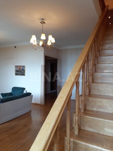 İcarəyə verilir 4 otaqlı köhnə tikili 120 m², Sahil m., photo 7 from 17