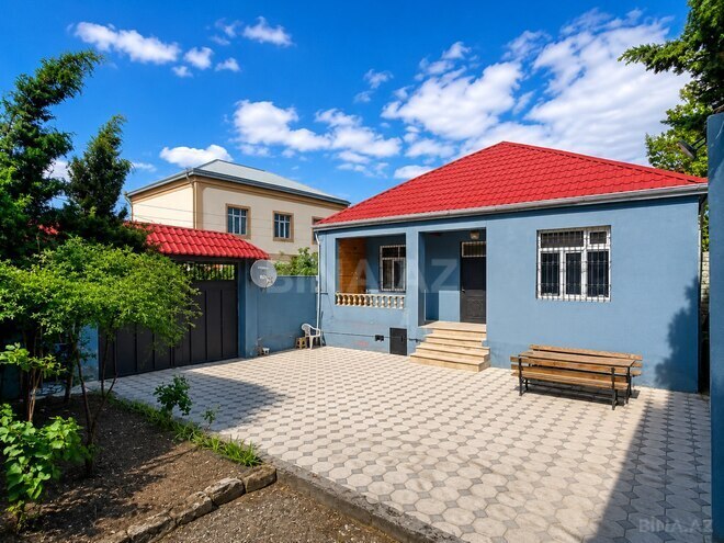 Satılır 4 otaqlı həyət evi/bağ evi 120 m², Qaraçuxur q., photo 1 from 11