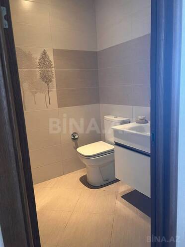 Продаётся 3-комн. вторичка 85 м², м. Нефтчиляр, photo 7 from 8