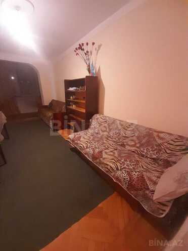 Сдаётся 3-комн. вторичка 70 м², м. Иншаатчылар, photo 1 from 32