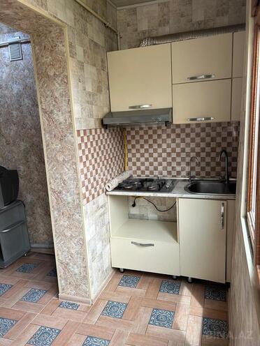 Satılır 2 otaqlı köhnə tikili 57 m², Massiv V q., photo 10 from 18