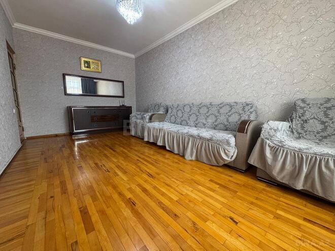 Продаётся 2-комн. вторичка 60 м², м. Элмляр Академиясы, photo 3 from 10