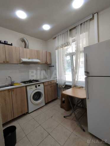 Сдаётся 2-комн. вторичка 40 м², м. Низами, photo 6 from 9