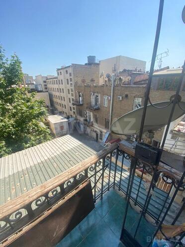 Satılır 2 otaqlı köhnə tikili 59 m², 28 May m., photo 16 from 25