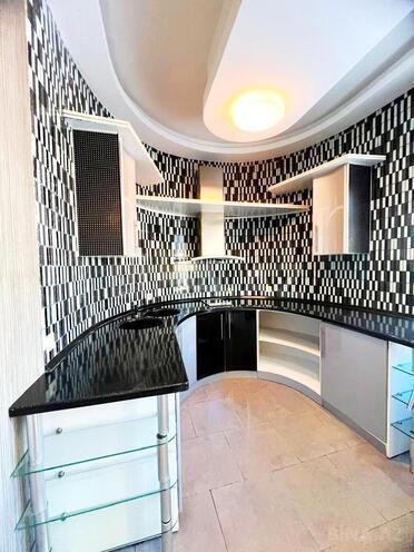 İcarəyə verilir 5 otaqlı həyət evi/bağ evi 520 m², Mərdəkan q., photo 30 from 32
