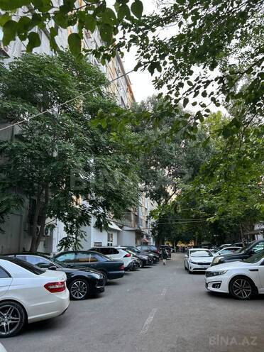 Сдаётся 2-комн. вторичка 70 м², м. Гянджлик, photo 5 from 10