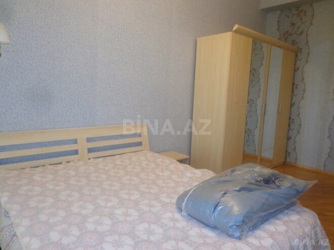 Сдаётся 2-комн. новостройка 90 м², м. Низами, photo 8 from 12