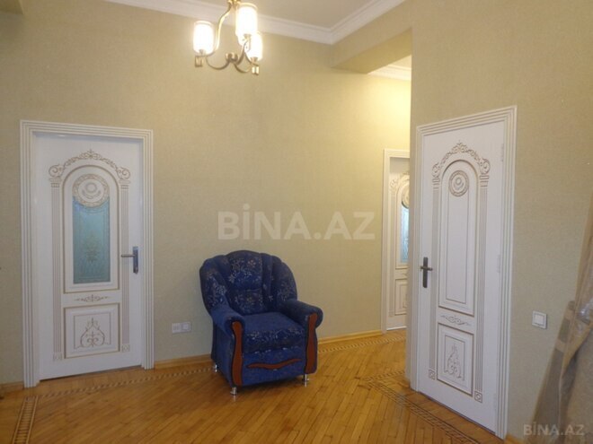 Сдаётся 2-комн. новостройка 90 м², м. Низами, photo 11 from 12
