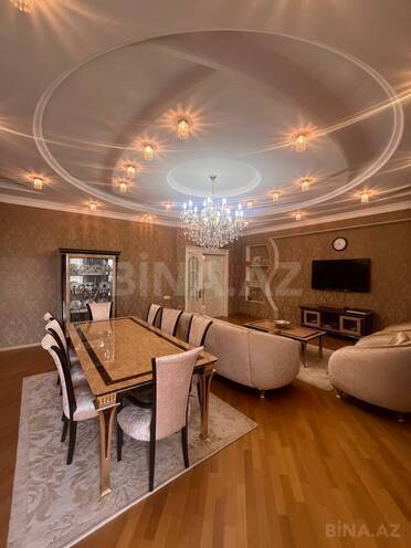 Satılır 4 otaqlı yeni tikili 198 m², Nizami m., photo 1 from 32