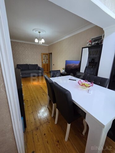 Satılır 2 otaqlı köhnə tikili 60 m², Nizami r., photo 5 from 18