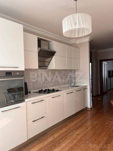 Продаётся 3-комн. вторичка 80 м², м. Нефтчиляр, photo 9 from 15