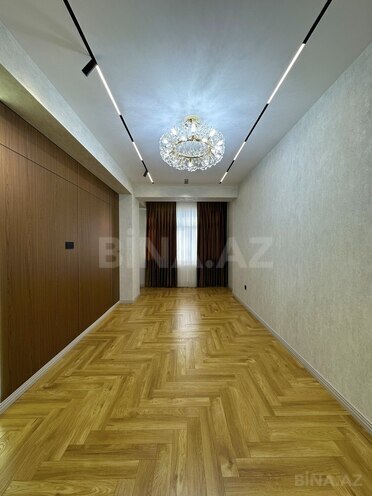 Продаётся 2-комн. новостройка 76 м², м. Нефтчиляр, photo 1 from 17