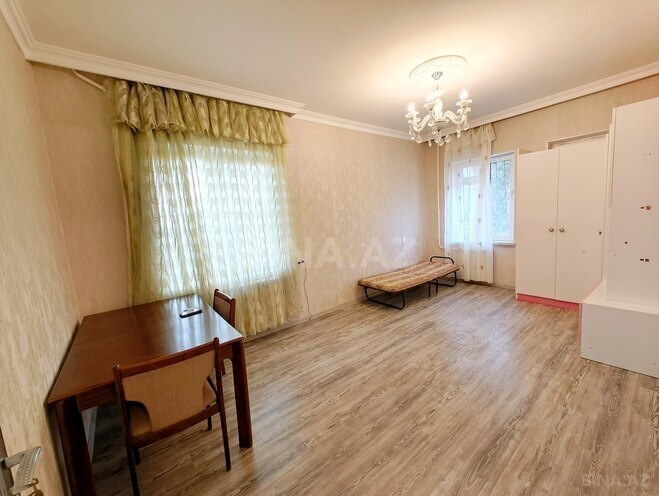 Продаётся 1-комн. вторичка 45 м², пос. Старые Гюнешли, photo 1 from 7