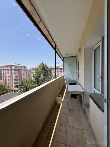 Satılır 2 otaqlı köhnə tikili 70 m², 8-ci mikrorayon q., photo 14 from 18
