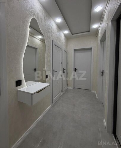 Продаётся 3-комн. вторичка 65 м², м. Ази Асланов, photo 6 from 12