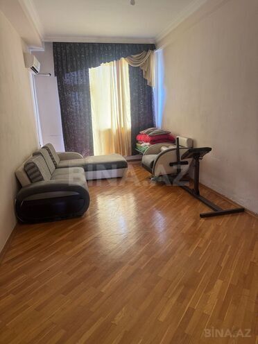 İcarəyə verilir 3 otaqlı köhnə tikili 110 m², 8 Noyabr m., photo 1 from 9