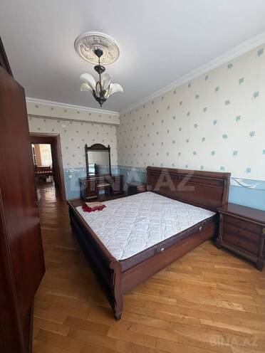 İcarəyə verilir 3 otaqlı yeni tikili 125 m², İnşaatçılar m., photo 1 from 17