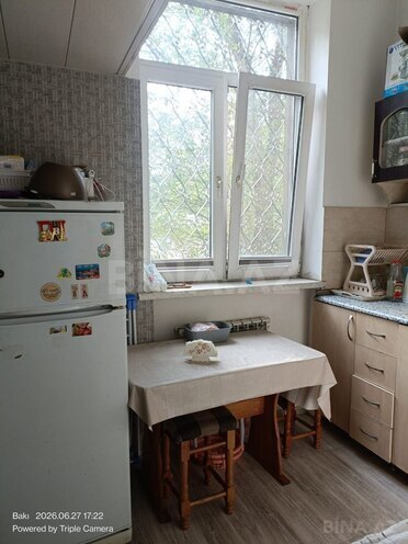 Satılır 1 otaqlı köhnə tikili 30 m², Qara Qarayev m., photo 6 from 10