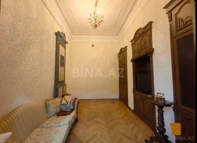 Satılır 4 otaqlı köhnə tikili 200 m², İçəri Şəhər m., photo 16 from 32